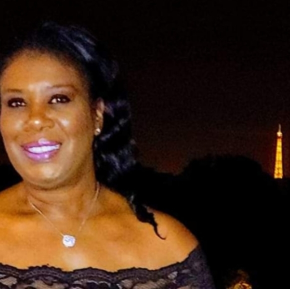 Meet your Posher, Yvonne - Picture 1 of 1